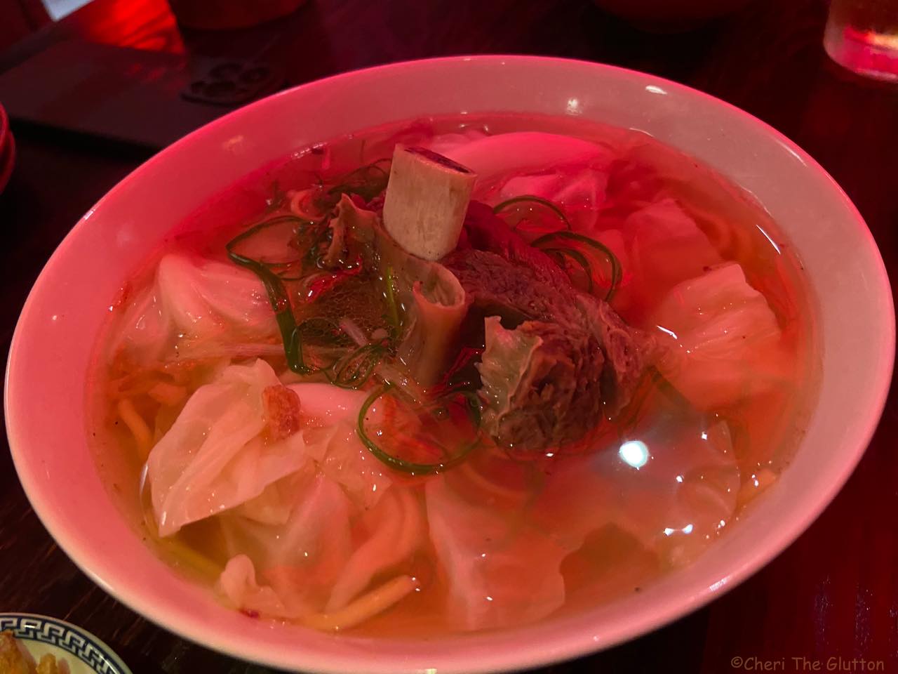 【ホーチミン】赤の誘惑！あの人気店が Thao Dienにできたというので行ってみたけどやっぱり良い！ Baozi Thao Dien